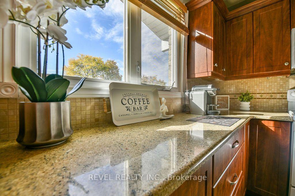 Photo 7 of 356 Shub Avenue, Timmins, TNW - Riverpark — HOMEH