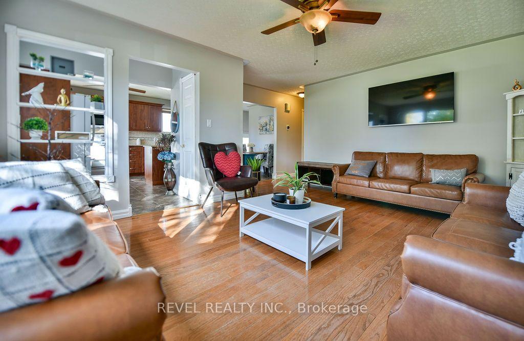 Photo 9 of 356 Shub Avenue, Timmins, TNW - Riverpark — HOMEH