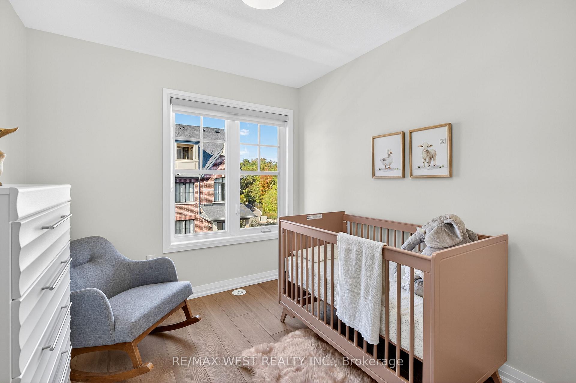 Photo 10 of 5 John Carter Way, Markham, Vinegar Hill — HOMEH