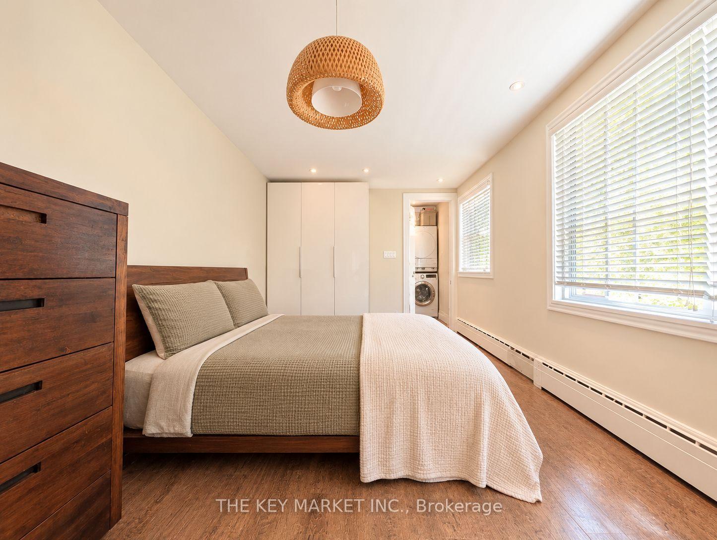 Photo 6 of Unit 2, 211 St Clements Avenue, Toronto, Yonge-Eglinton — HOMEH