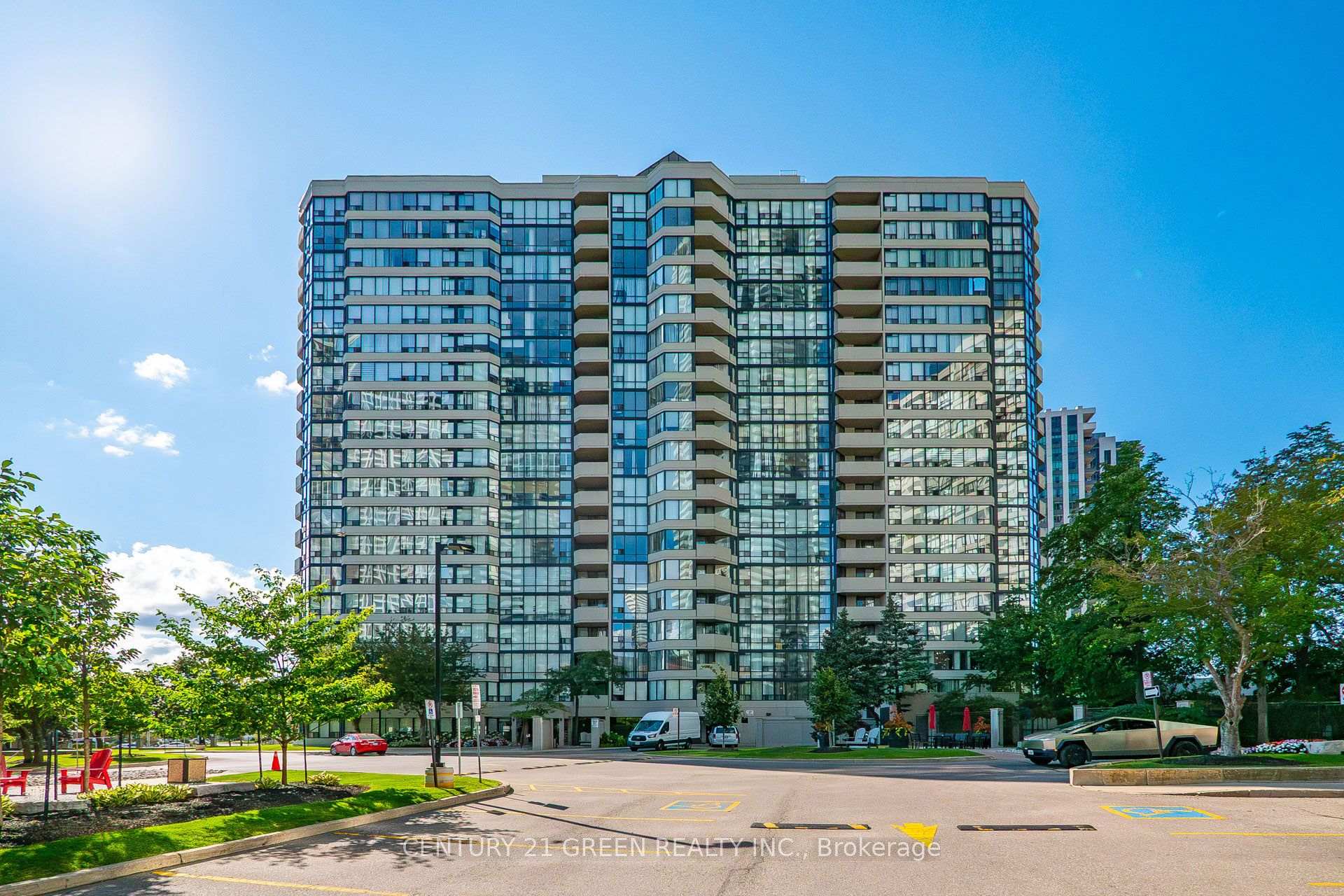 Photo of Unit 1405, 350 Rathburn Road W