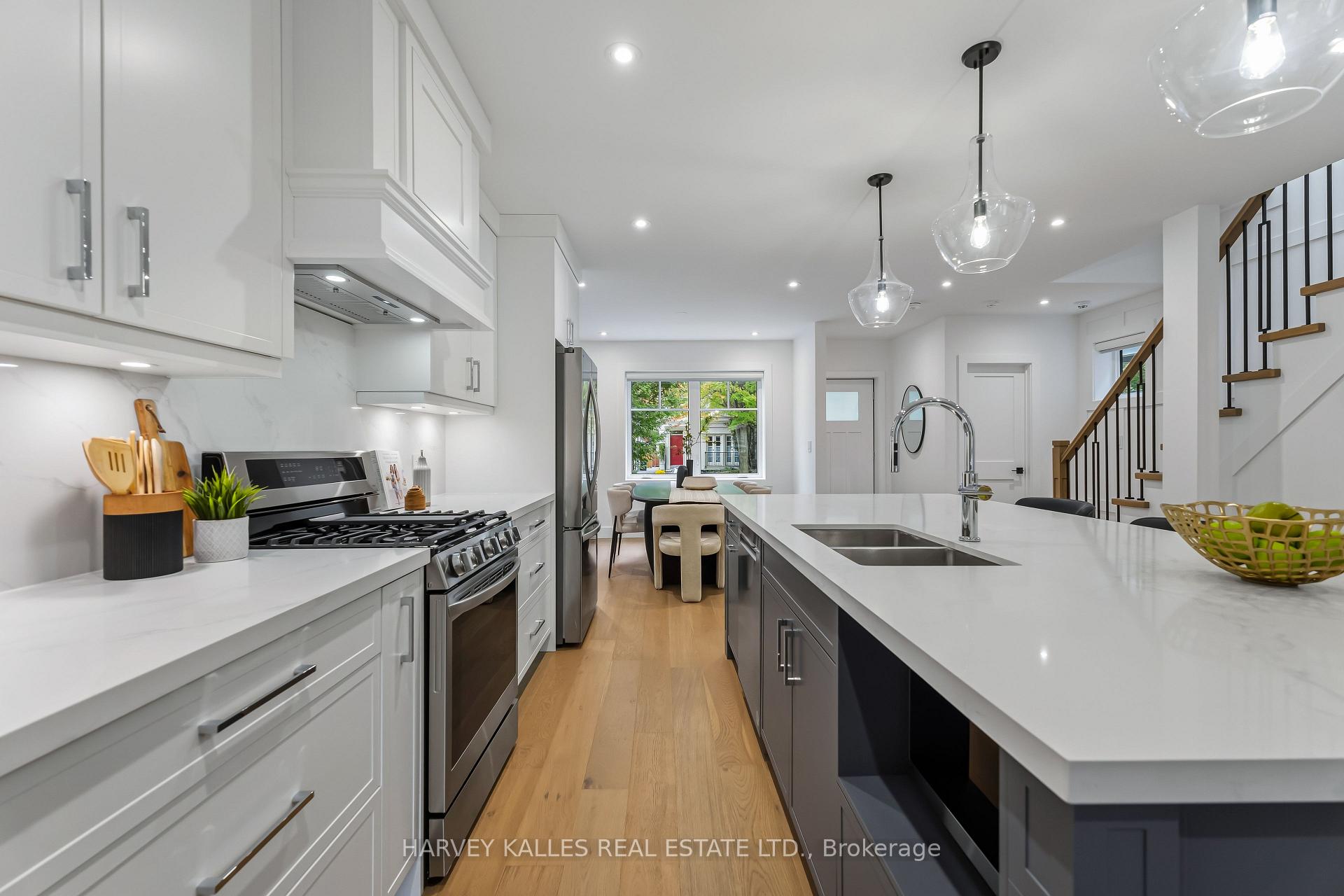 Photo 12 of 56 Glengarry Avenue, Toronto, Lawrence Park North — HOMEH