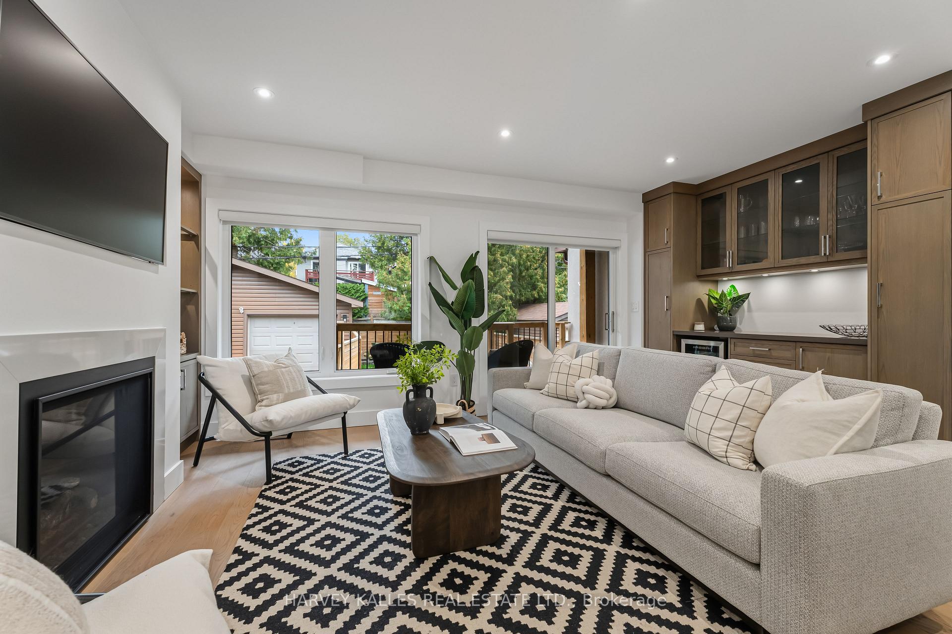 Photo 17 of 56 Glengarry Avenue, Toronto, Lawrence Park North — HOMEH