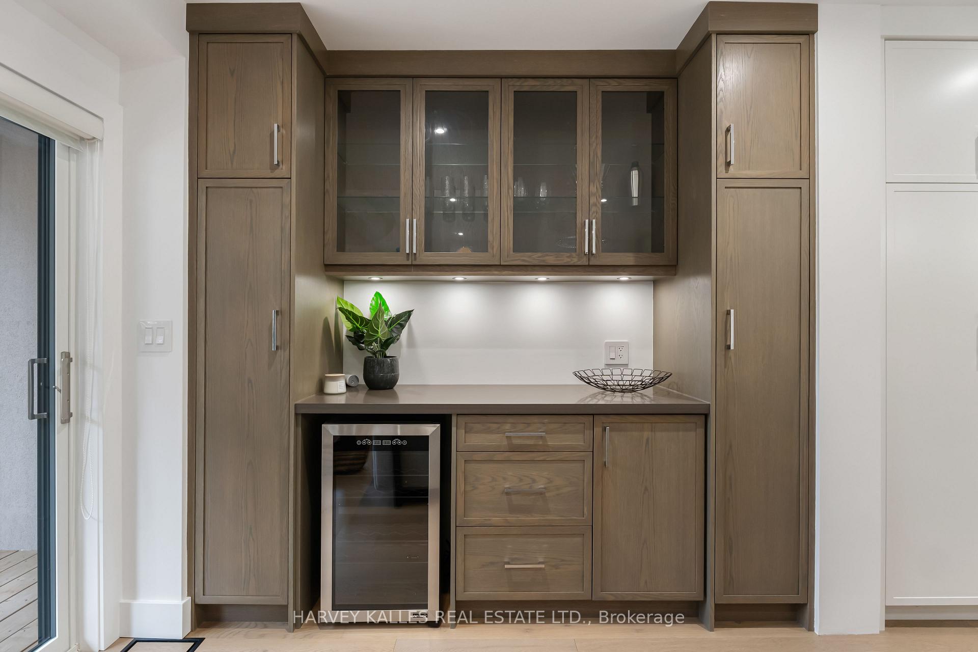 Photo 18 of 56 Glengarry Avenue, Toronto, Lawrence Park North — HOMEH