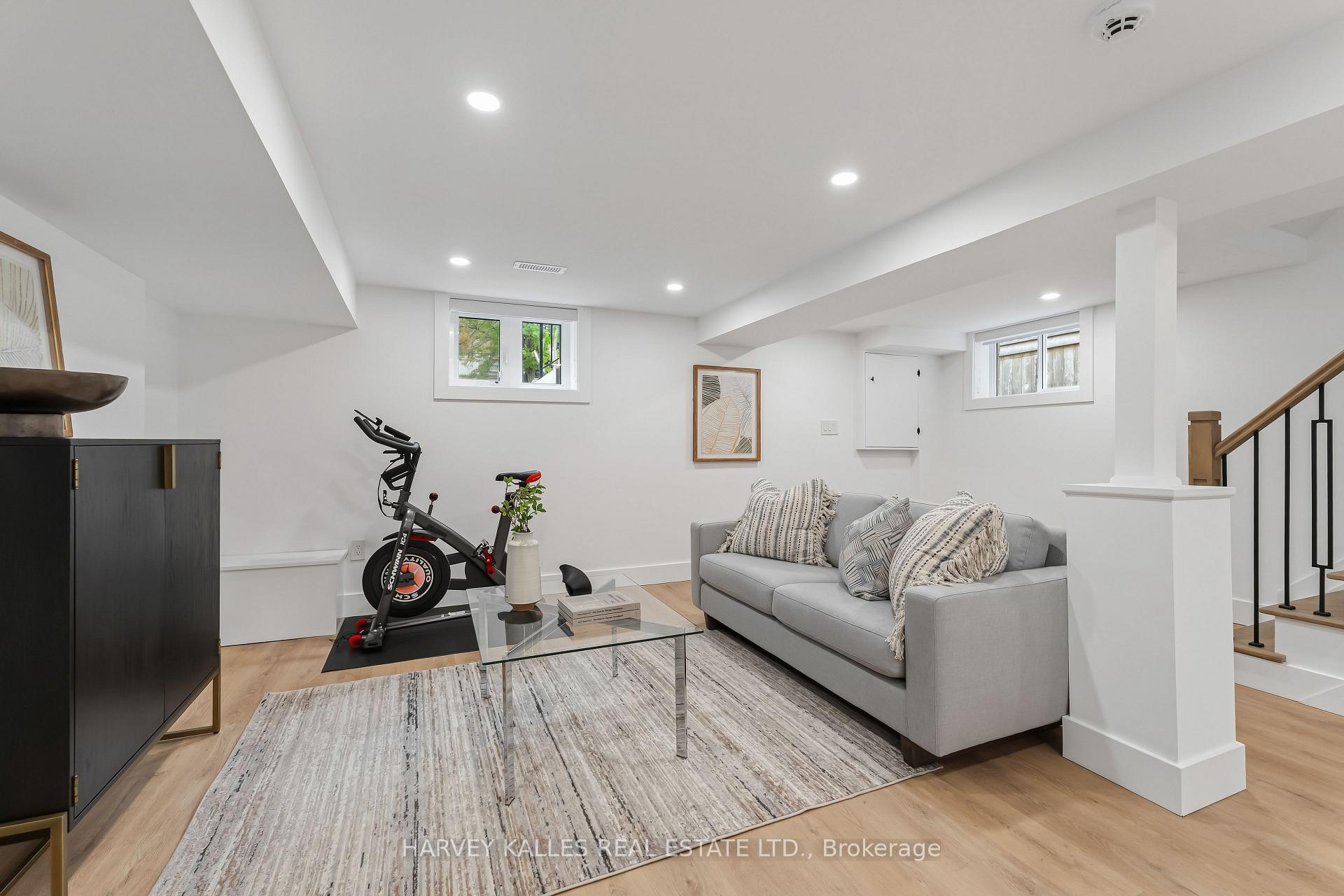 Photo 36 of 56 Glengarry Avenue, Toronto, Lawrence Park North — HOMEH