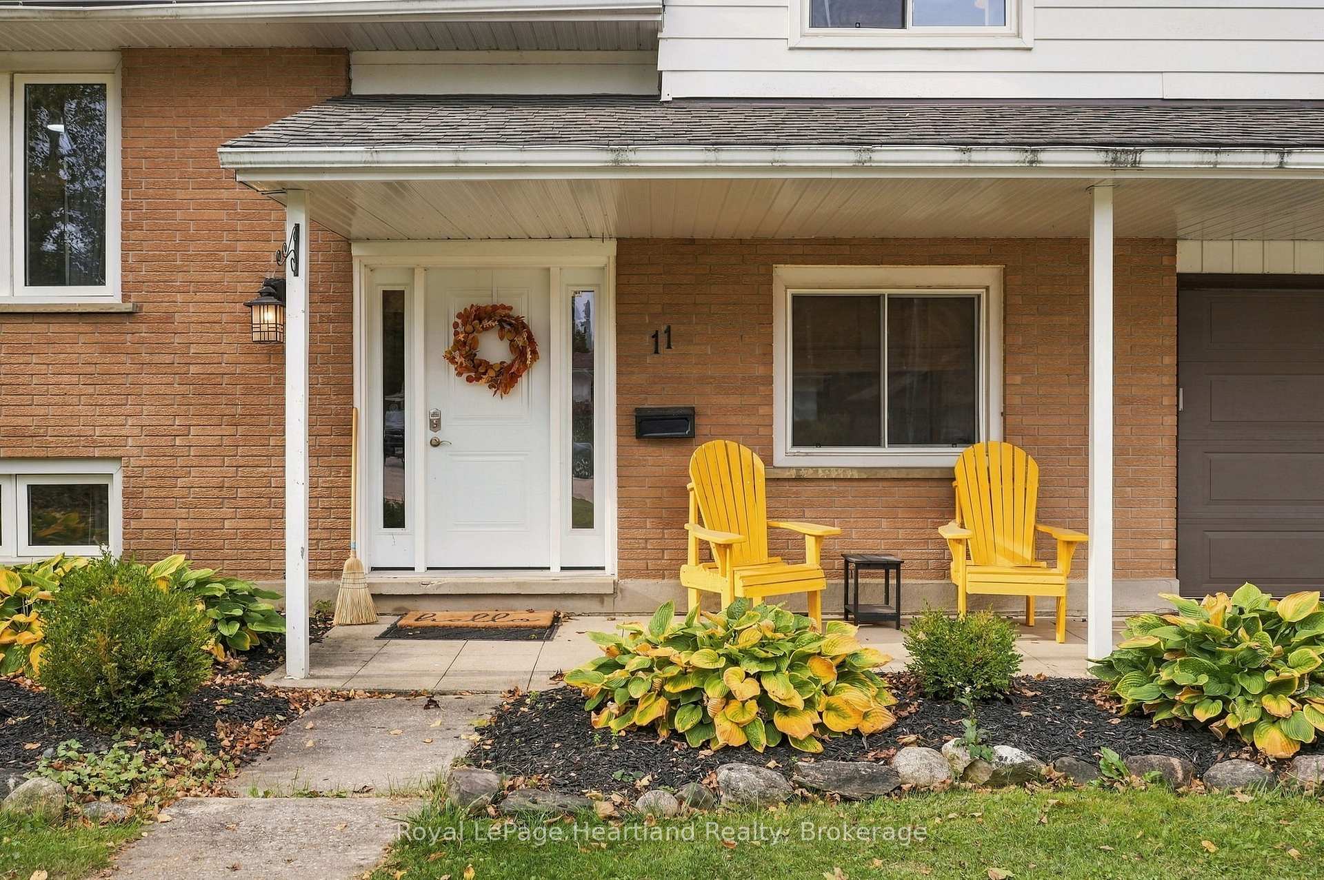 Photo 3 of 11 William Street N, Minto — HOMEH