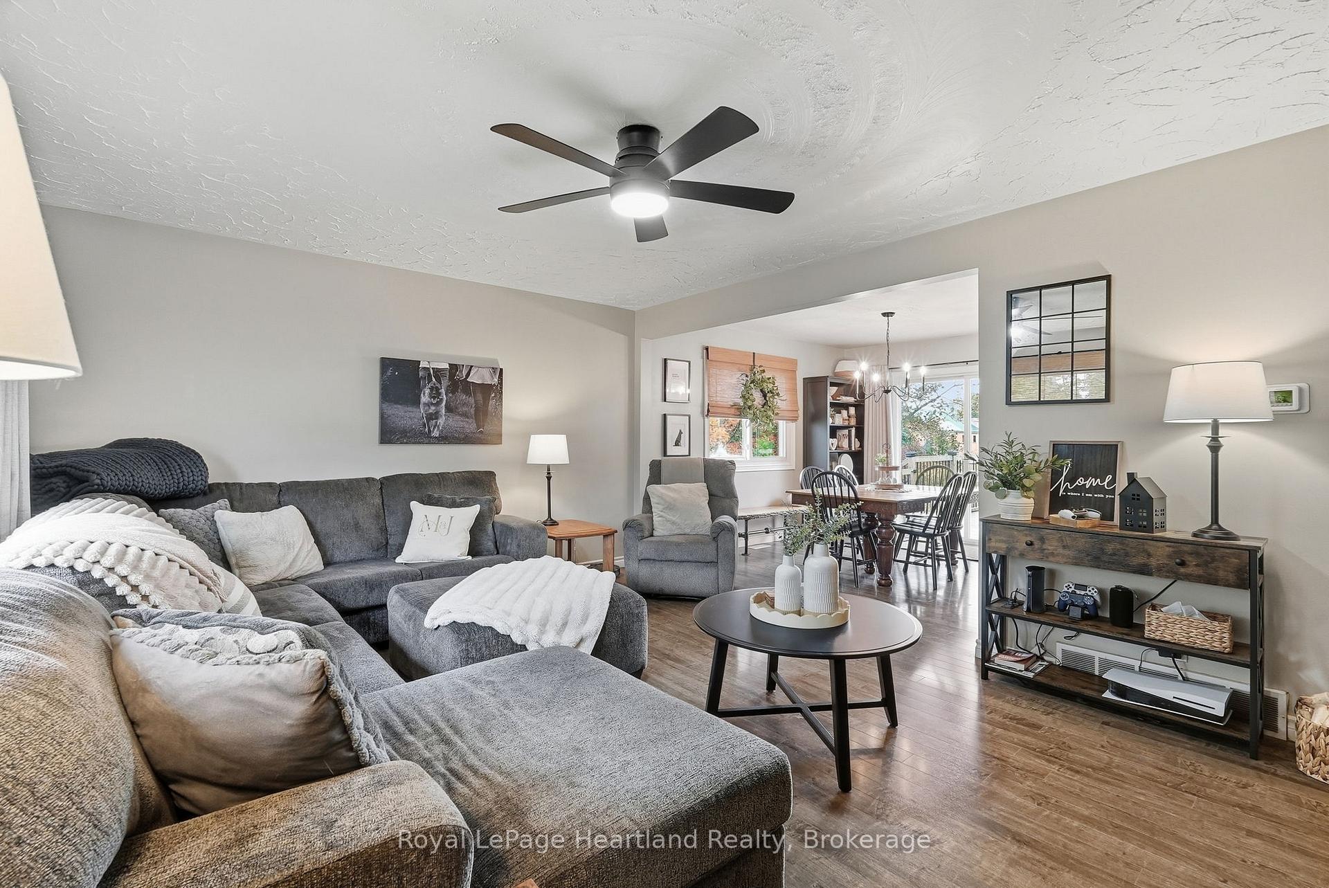 Photo 7 of 11 William Street N, Minto — HOMEH