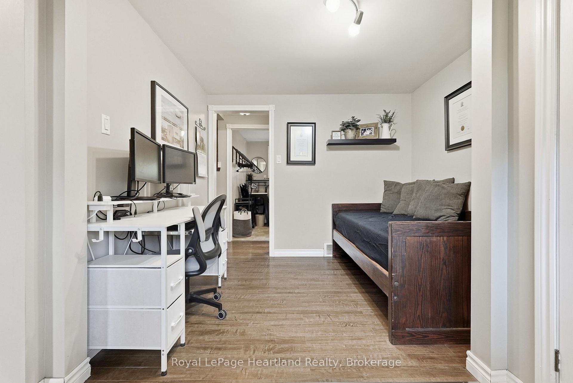 Photo 23 of 11 William Street N, Minto — HOMEH