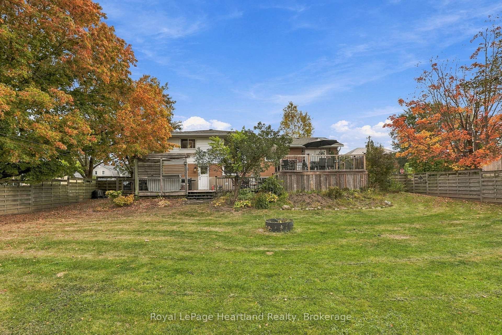 Photo 37 of 11 William Street N, Minto — HOMEH