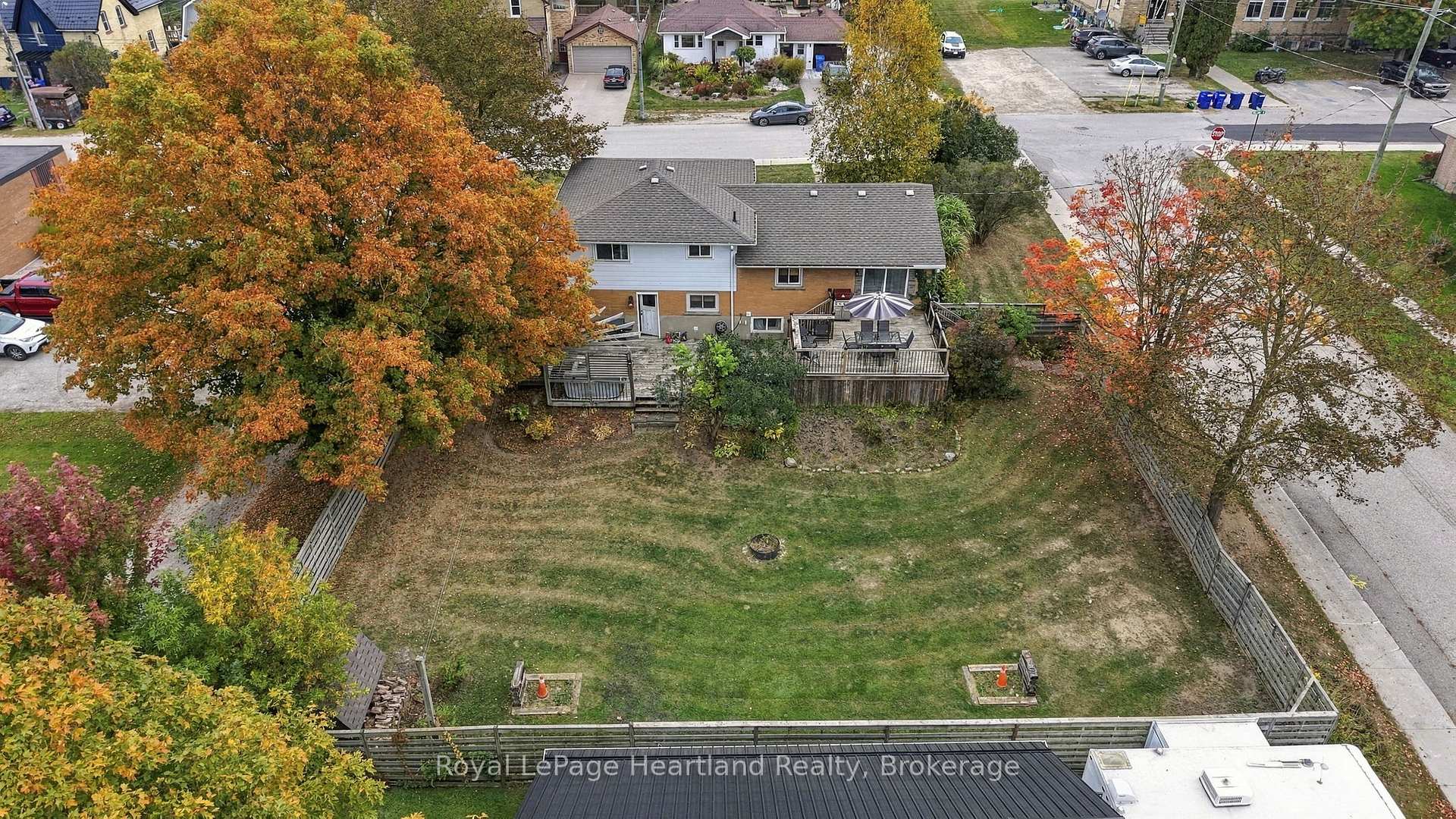 Photo 40 of 11 William Street N, Minto — HOMEH