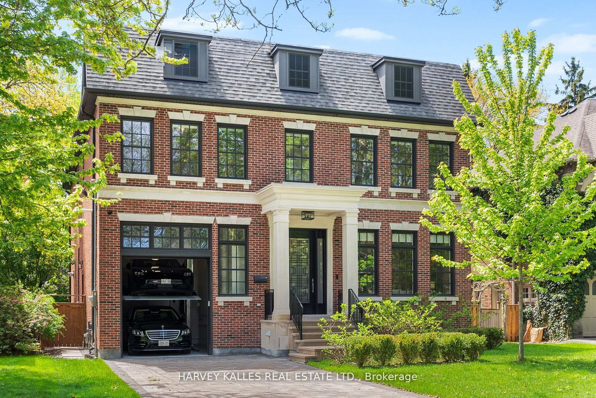 Photo of 163 Cortleigh Boulevard