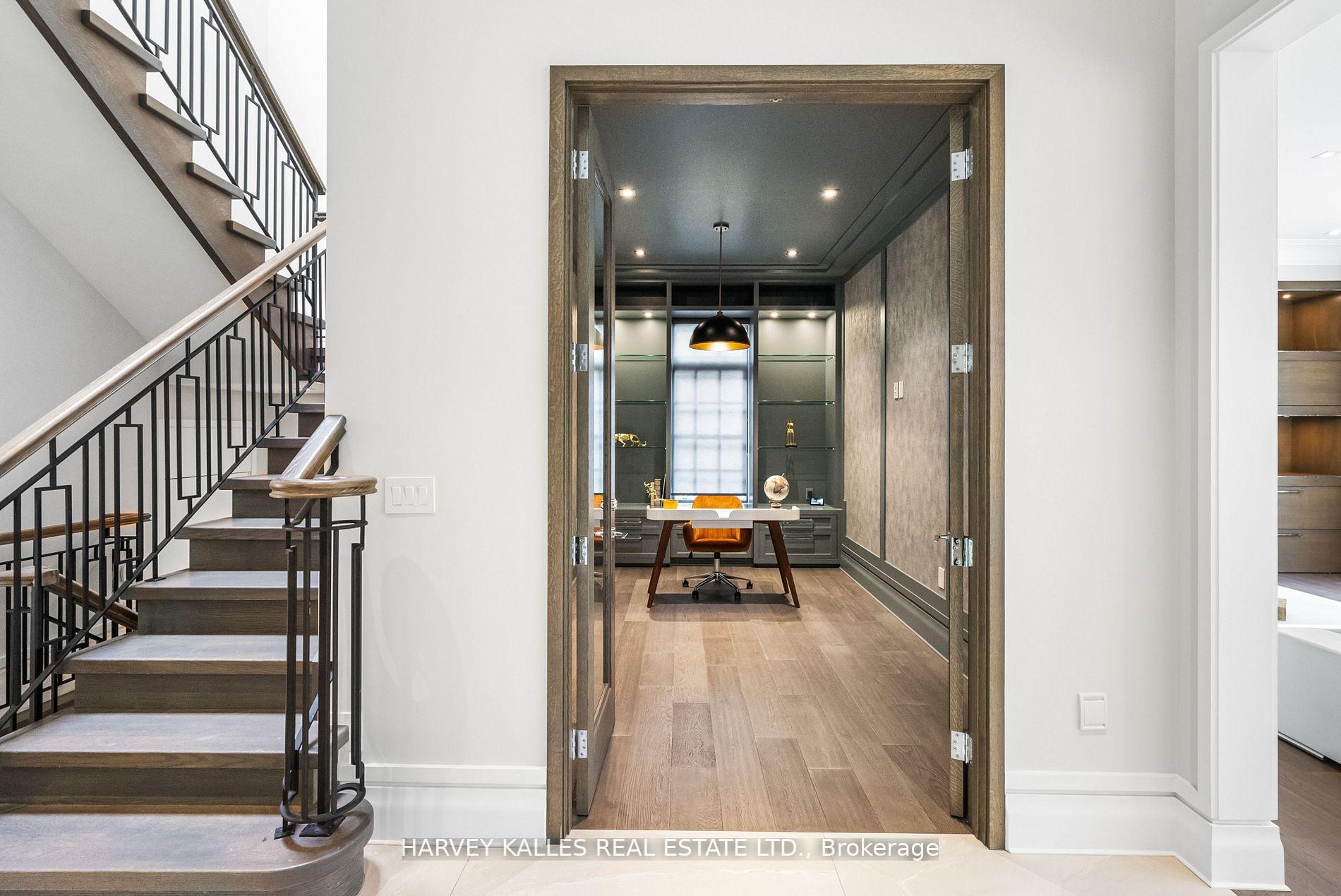 Photo 12 of 163 Cortleigh Boulevard, Toronto, Lawrence Park South — HOMEH