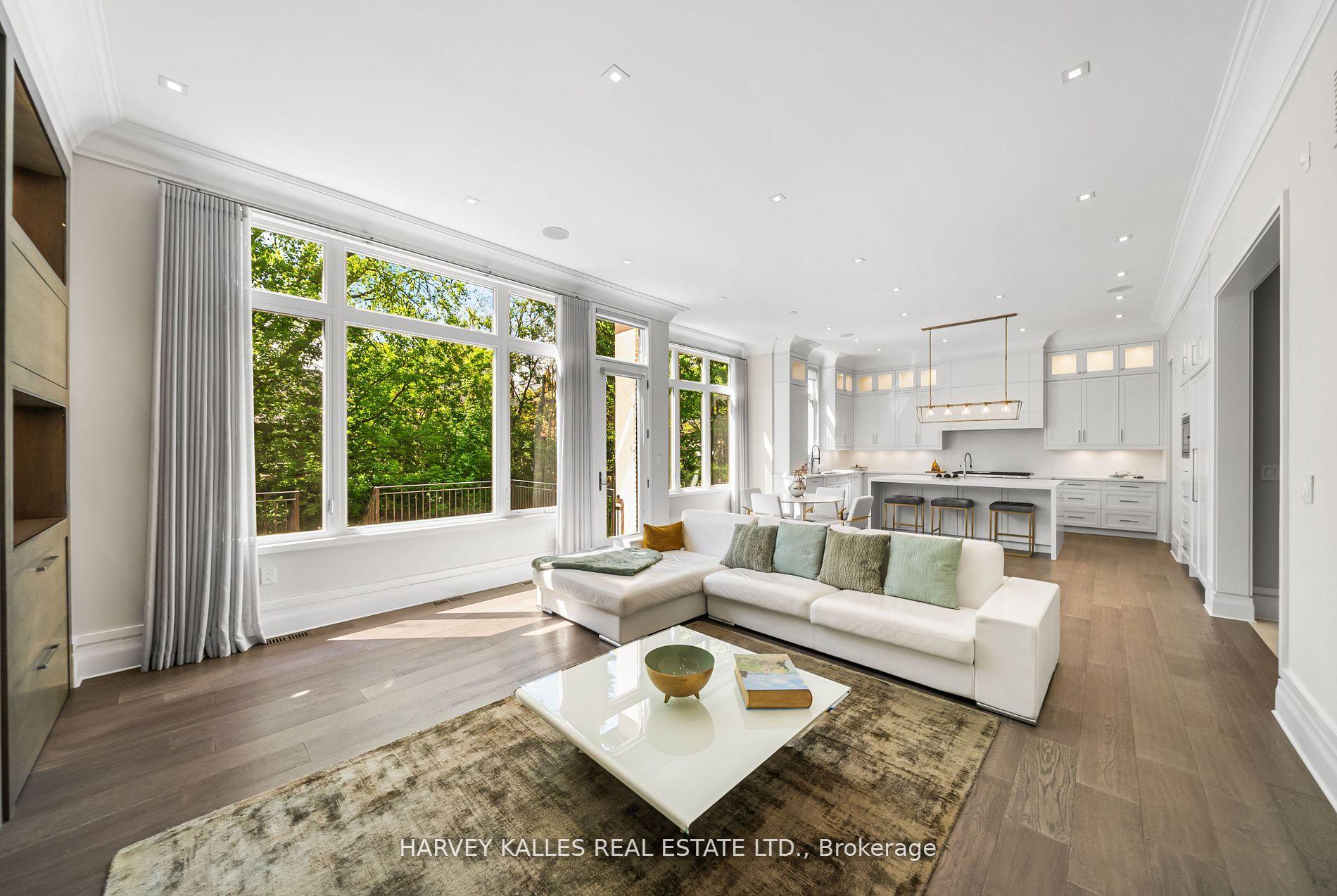 Photo 15 of 163 Cortleigh Boulevard, Toronto, Lawrence Park South — HOMEH
