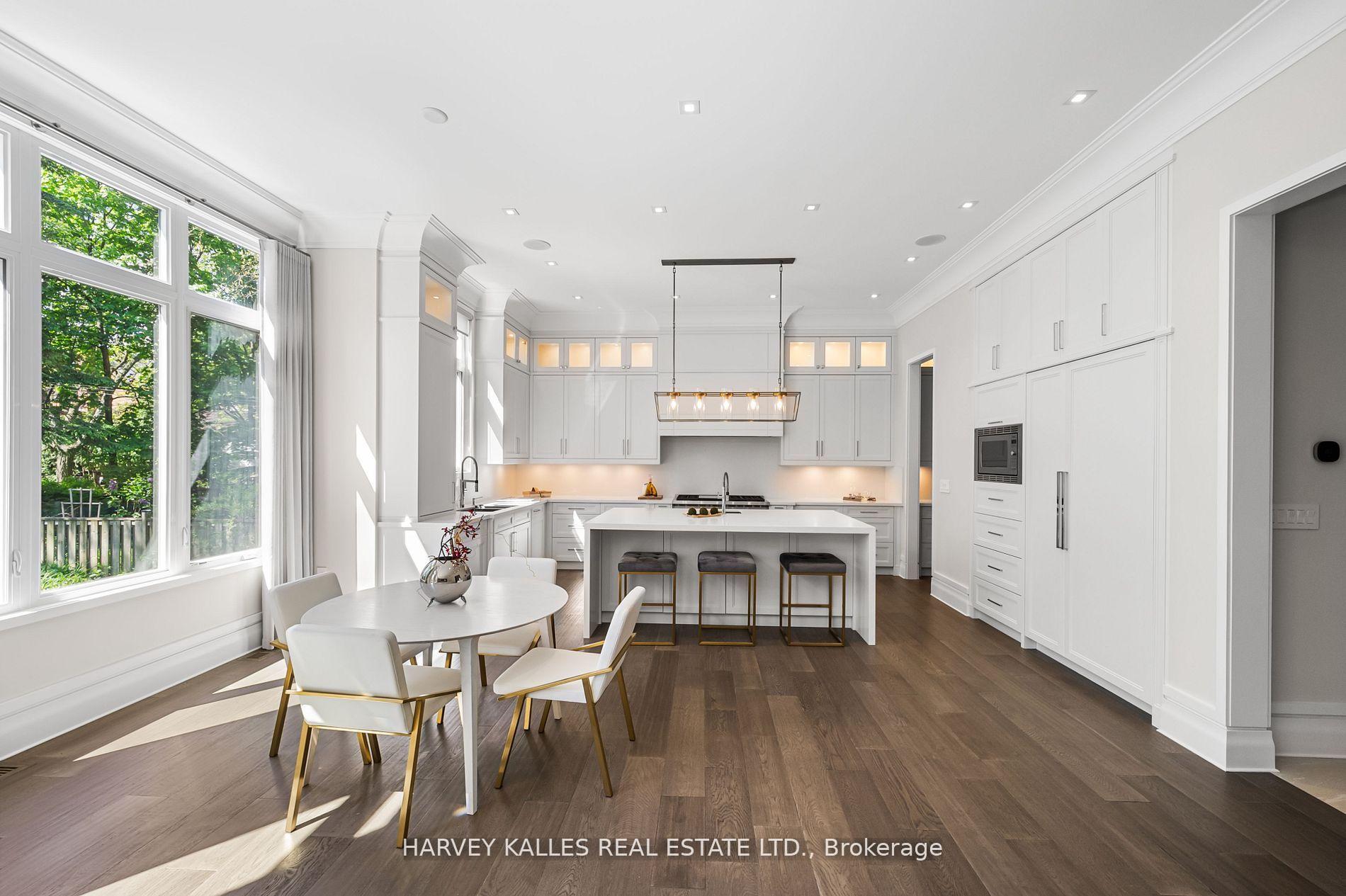 Photo 17 of 163 Cortleigh Boulevard, Toronto, Lawrence Park South — HOMEH
