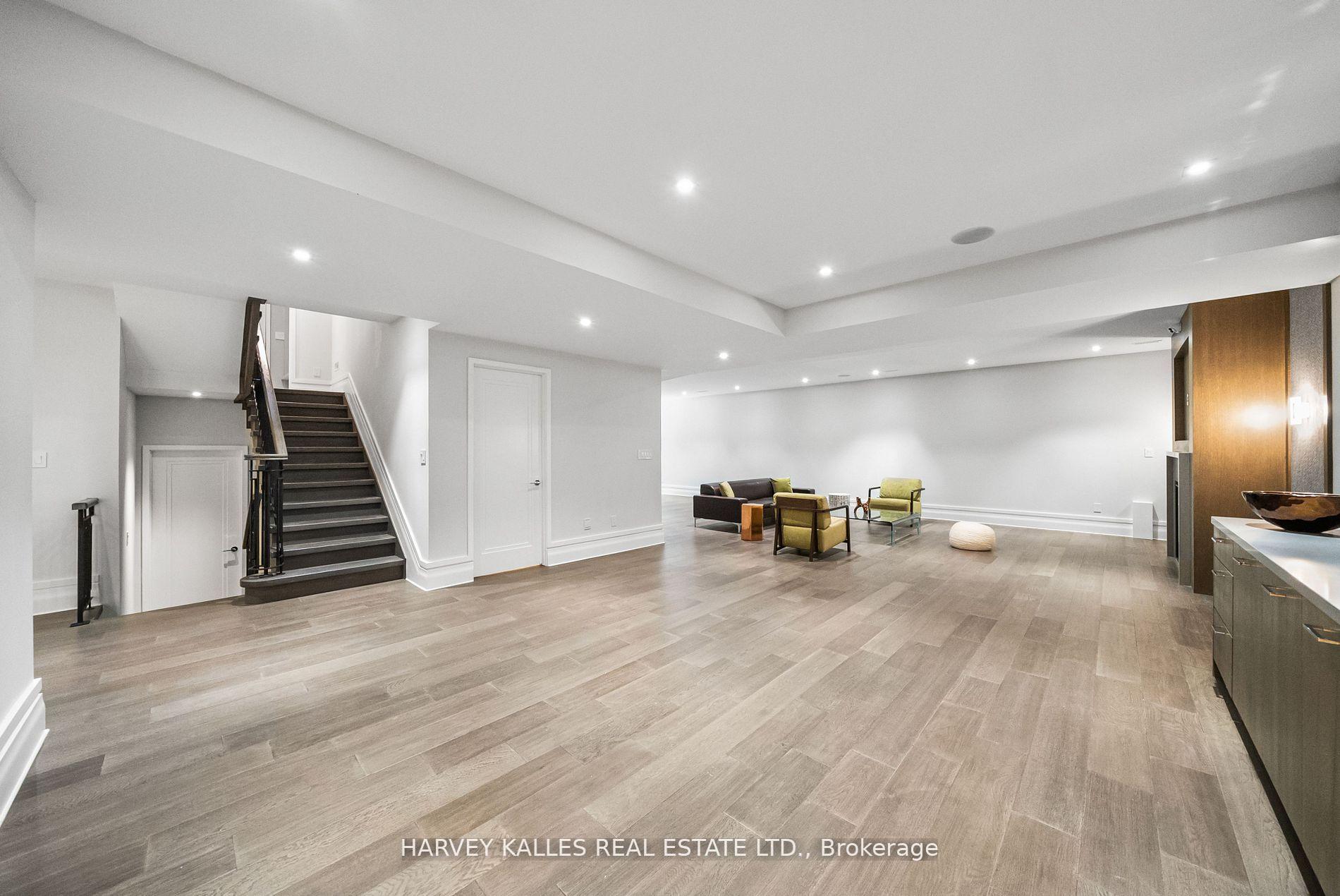 Photo 45 of 163 Cortleigh Boulevard, Toronto, Lawrence Park South — HOMEH