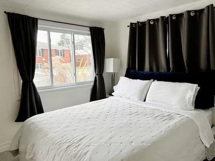 Photo 4 of 314 Second Avenue, Prince Edward County, Wellington Ward — HOMEH