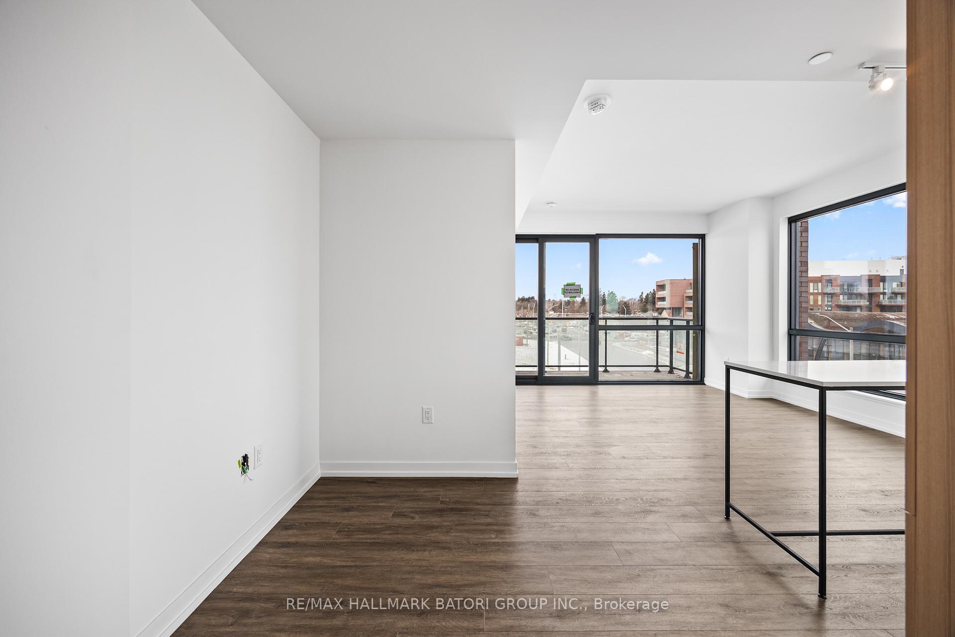 Photo 4 of Unit 212, 251 Masonry Way, Mississauga, Port Credit — HOMEH