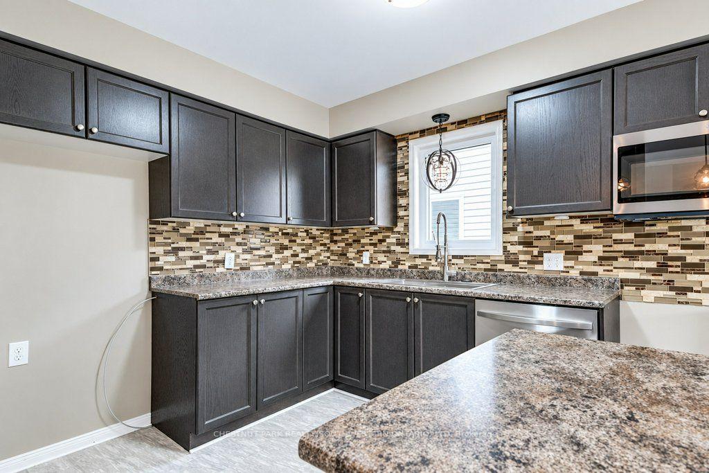Photo 7 of 1651 Crimson Crescent, Kingston, City Northwest — HOMEH