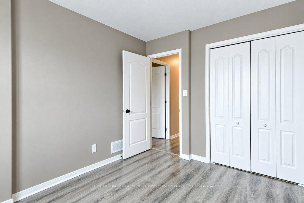 Photo 21 of 1651 Crimson Crescent, Kingston, City Northwest — HOMEH