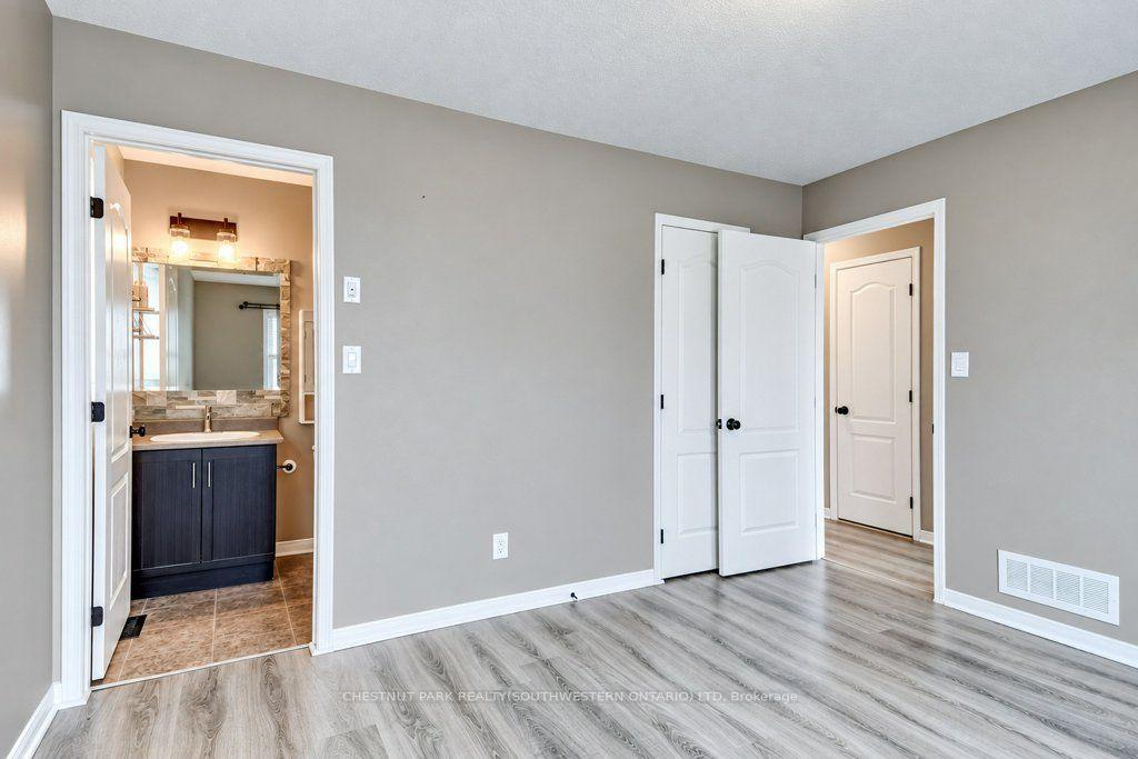 Photo 24 of 1651 Crimson Crescent, Kingston, City Northwest — HOMEH