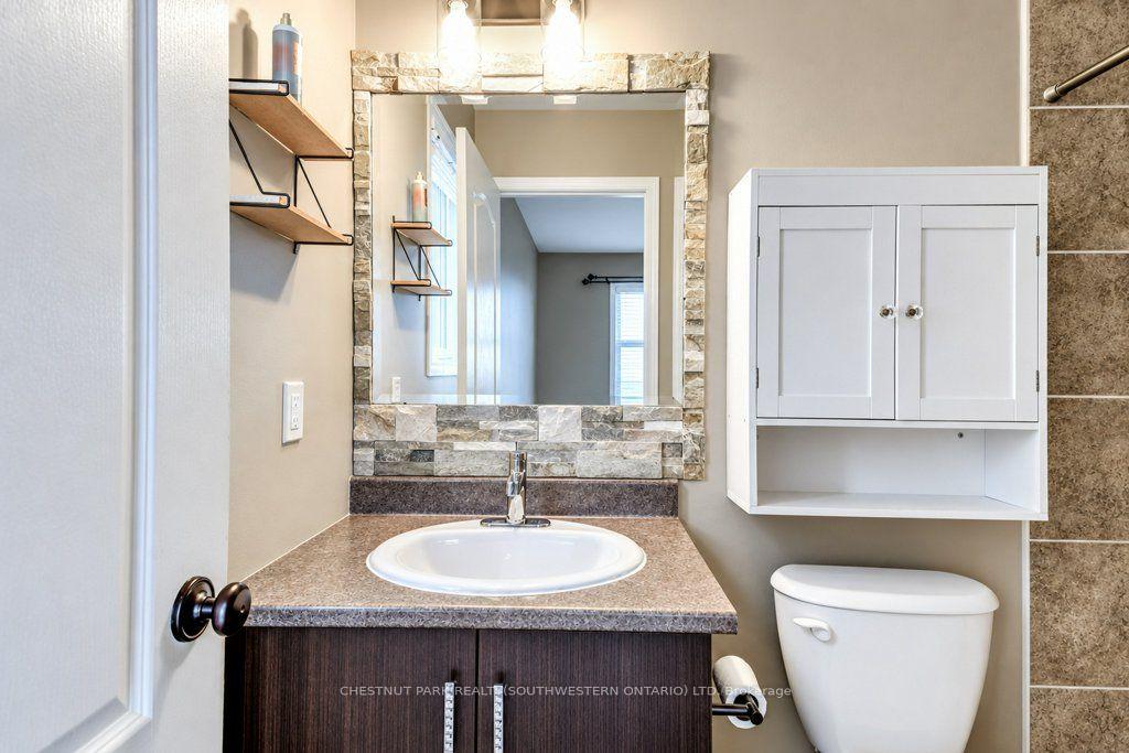Photo 25 of 1651 Crimson Crescent, Kingston, City Northwest — HOMEH