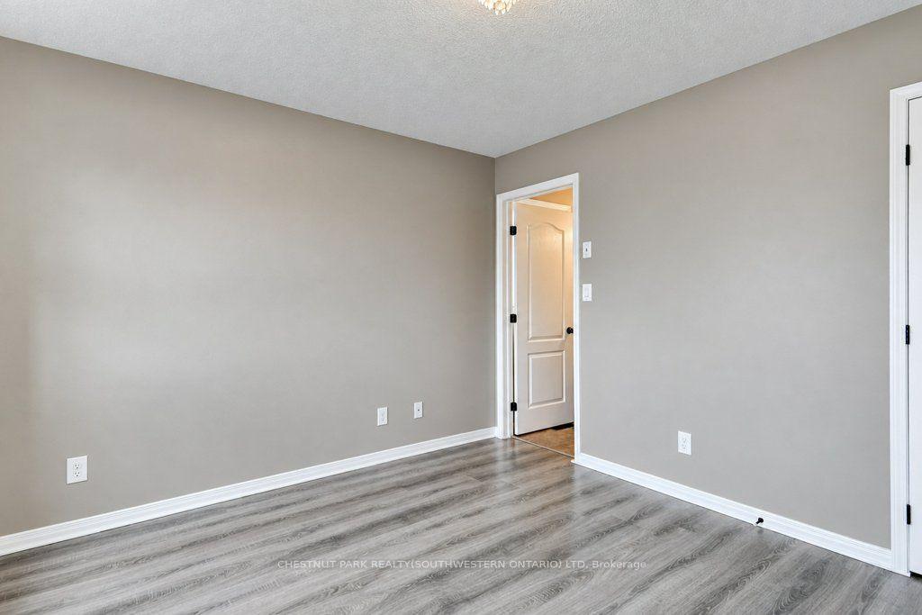 Photo 28 of 1651 Crimson Crescent, Kingston, City Northwest — HOMEH