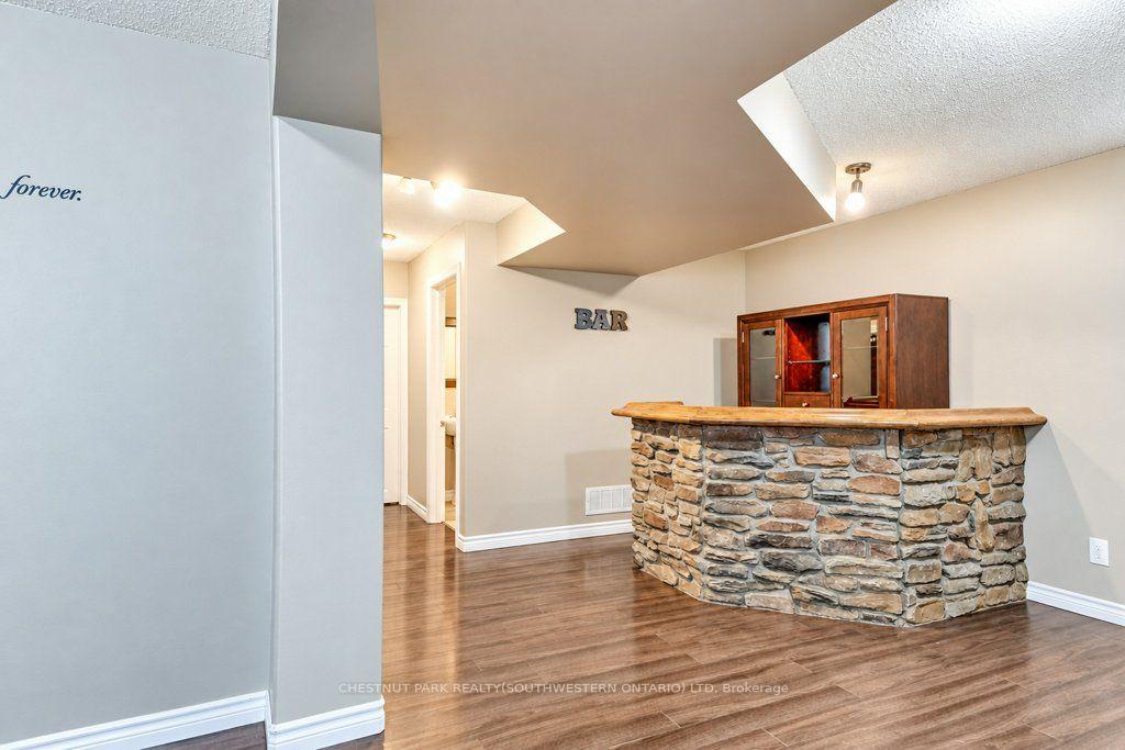 Photo 31 of 1651 Crimson Crescent, Kingston, City Northwest — HOMEH