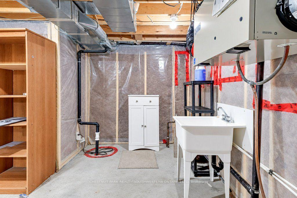 Photo 40 of 1651 Crimson Crescent, Kingston, City Northwest — HOMEH