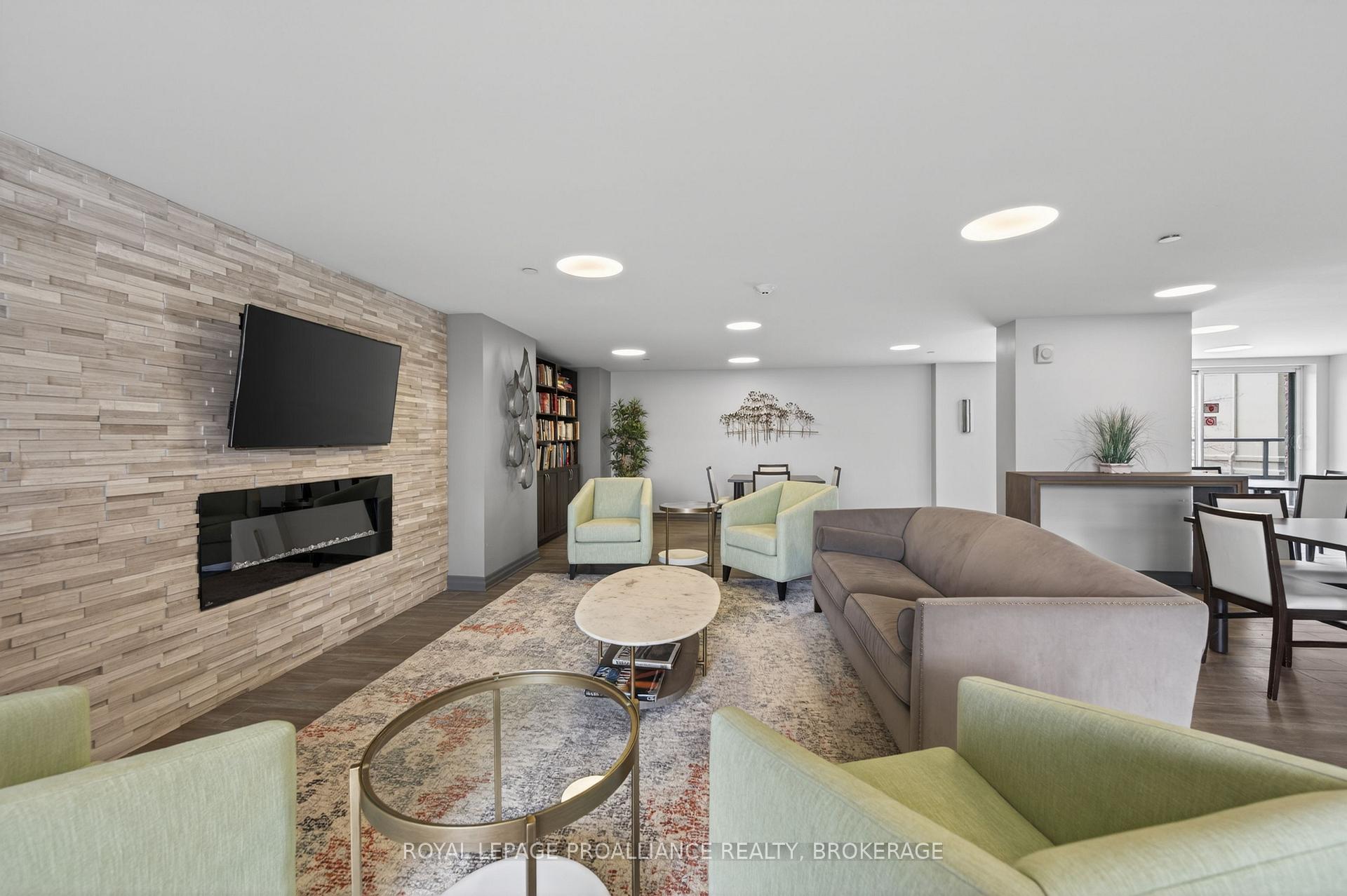 Photo 21 of Unit A2, 121 Queen Street, Kingston, East of Sir John A. Blvd — HOMEH