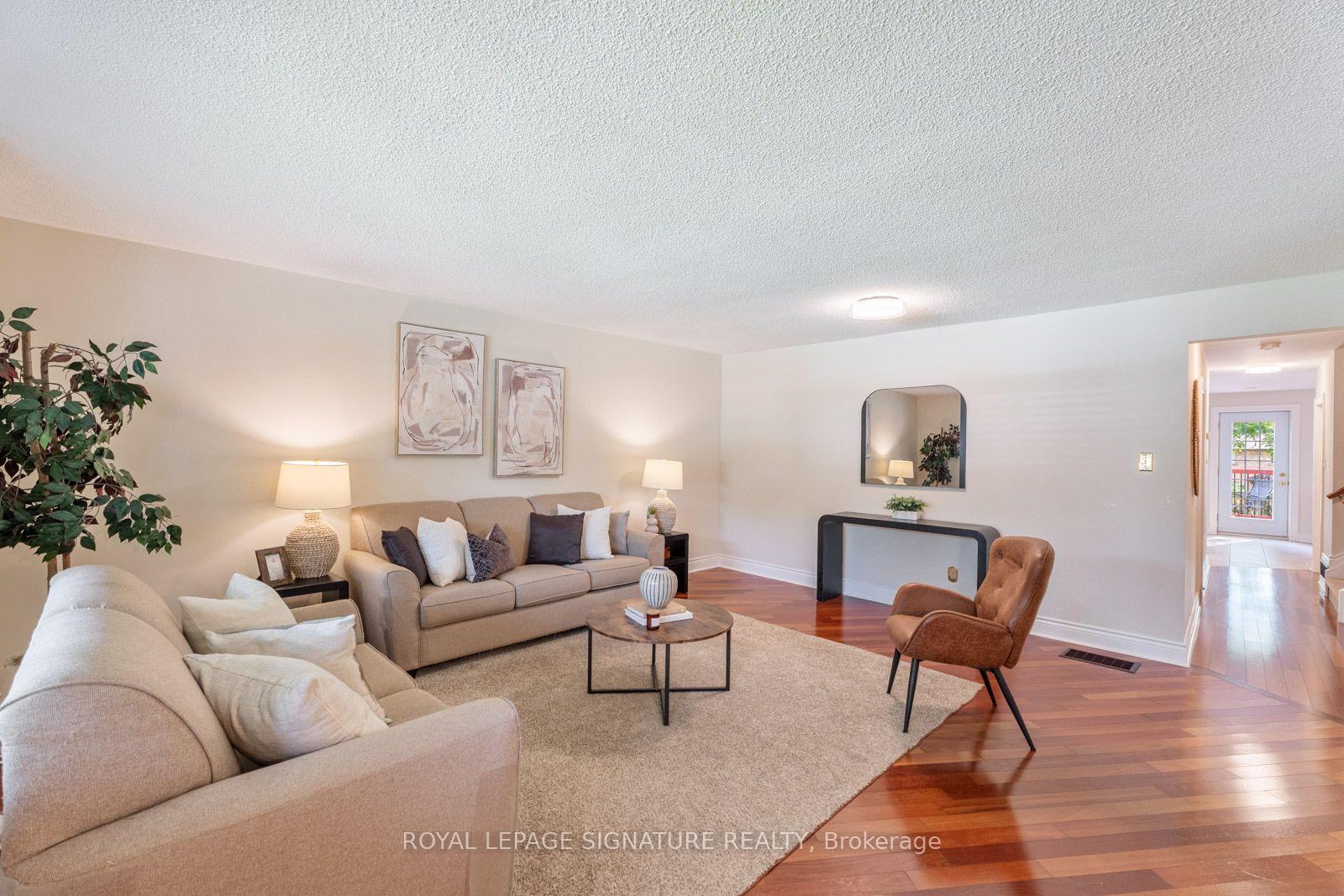 Photo 5 of 234 Rouge Hills Drive, Scarborough, Rouge — HOMEH