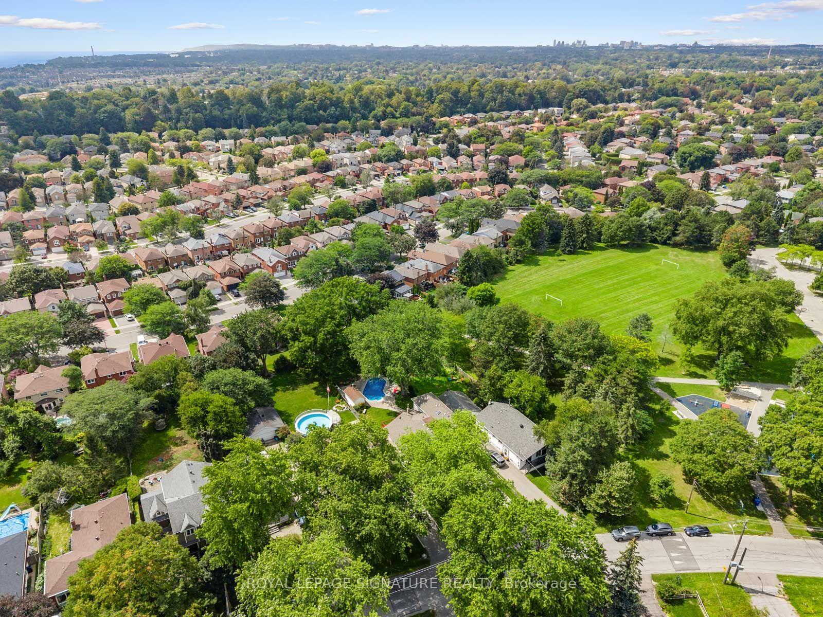 Photo 43 of 234 Rouge Hills Drive, Scarborough, Rouge — HOMEH