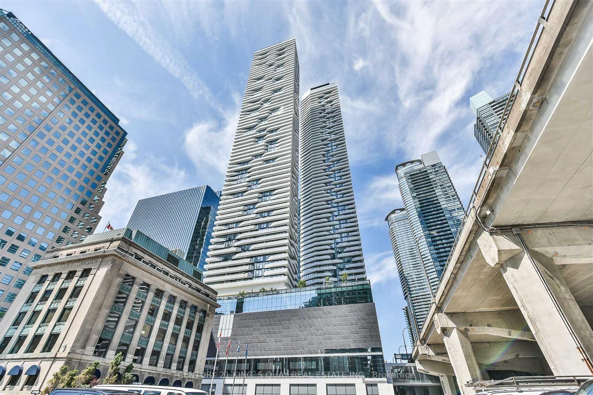 Photo of Unit 6802, 88 Harbour Street