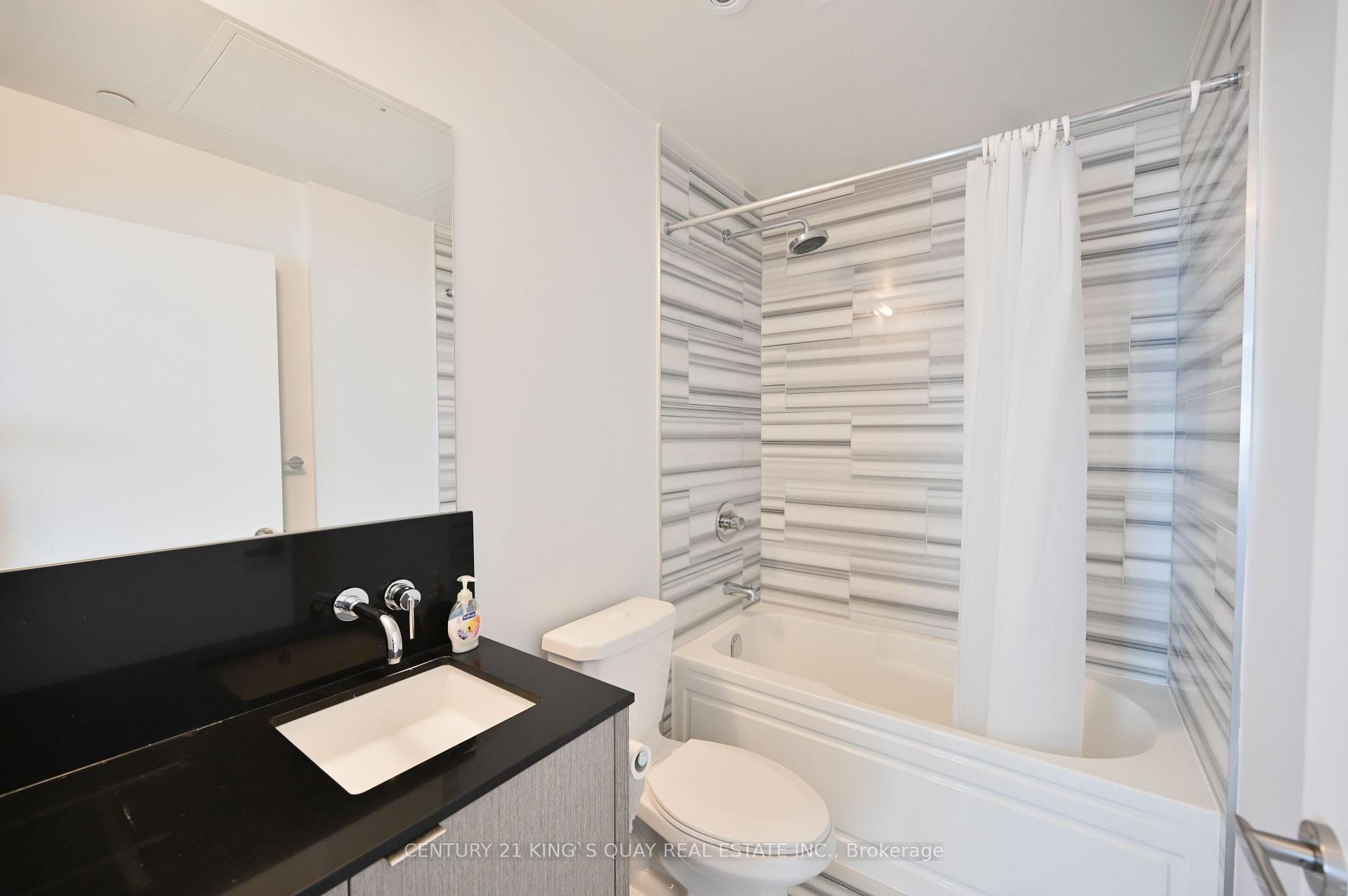 Photo 14 of Unit 6802, 88 Harbour Street, Toronto, Waterfront Communities — HOMEH