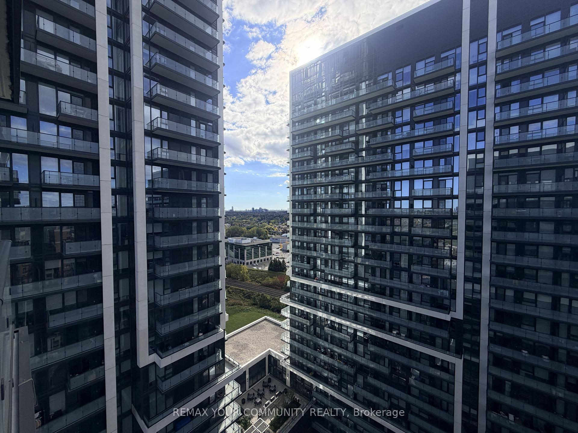 Photo 62 of Unit 1809, 75 Oneida Crescent, Richmond Hill, Langstaff — HOMEH