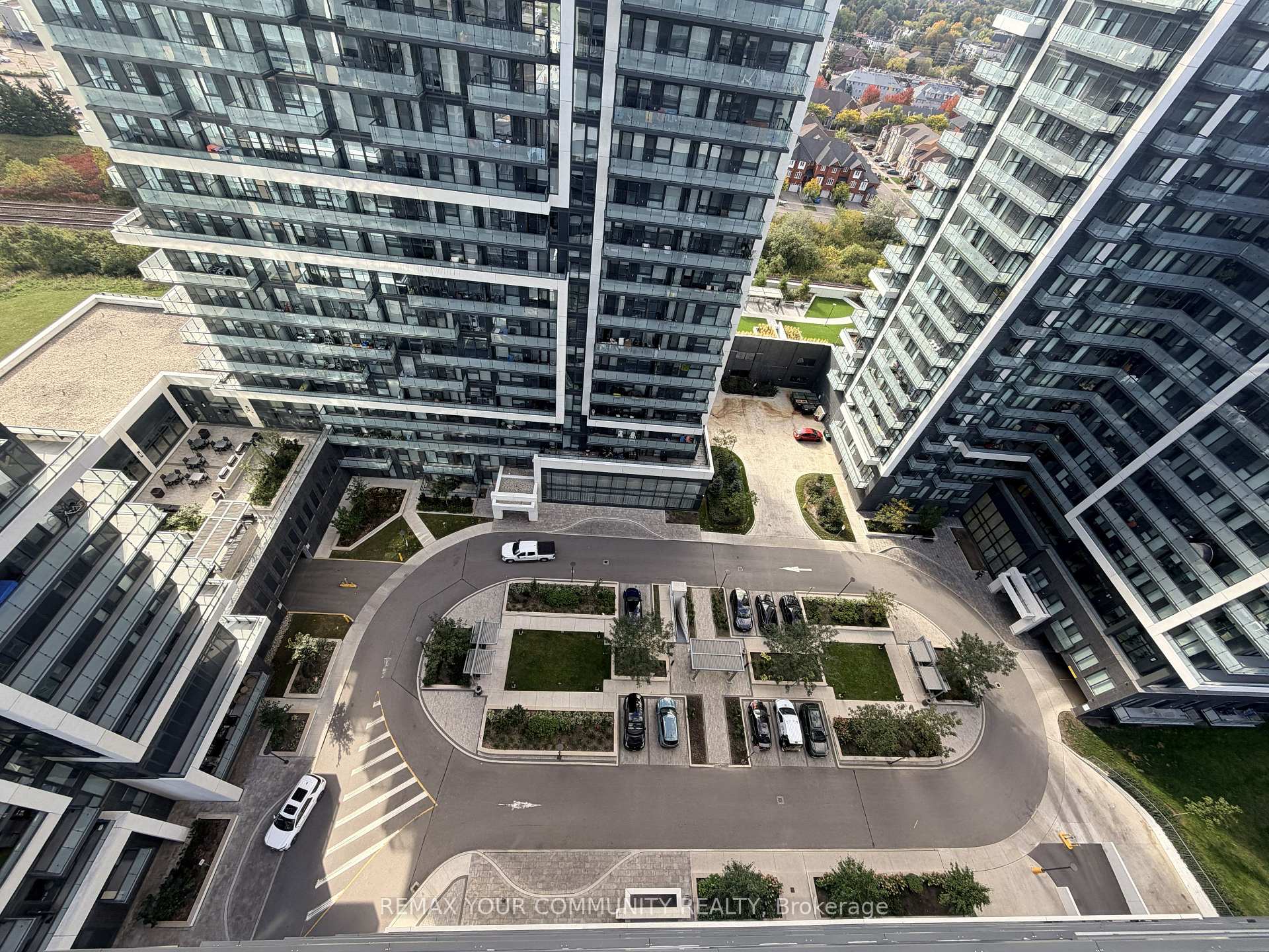 Photo 63 of Unit 1809, 75 Oneida Crescent, Richmond Hill, Langstaff — HOMEH