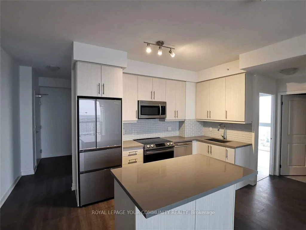 Photo 8 of Unit 1809, 75 Oneida Crescent, Richmond Hill, Langstaff — HOMEH