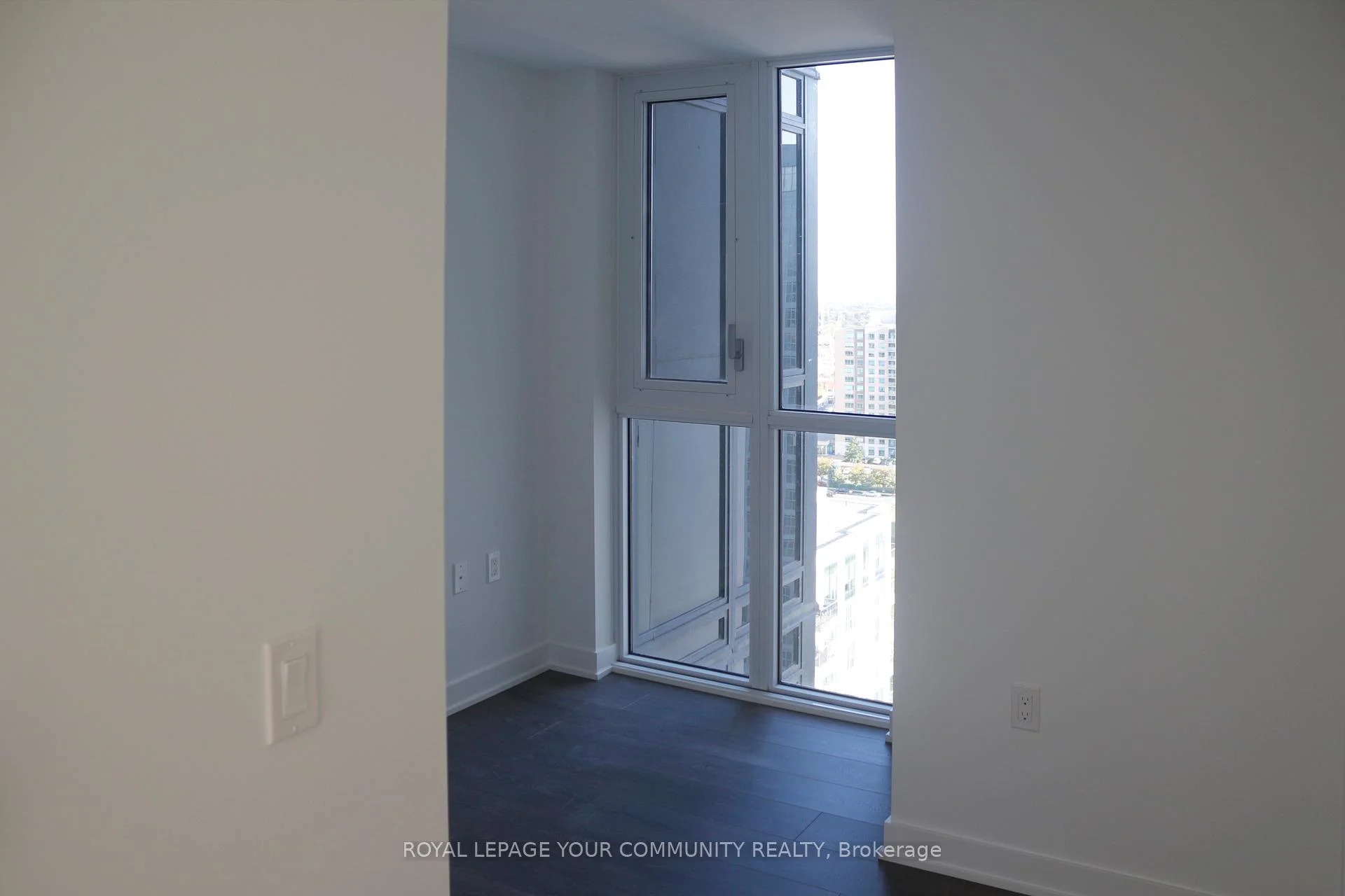 Photo 33 of Unit 1809, 75 Oneida Crescent, Richmond Hill, Langstaff — HOMEH