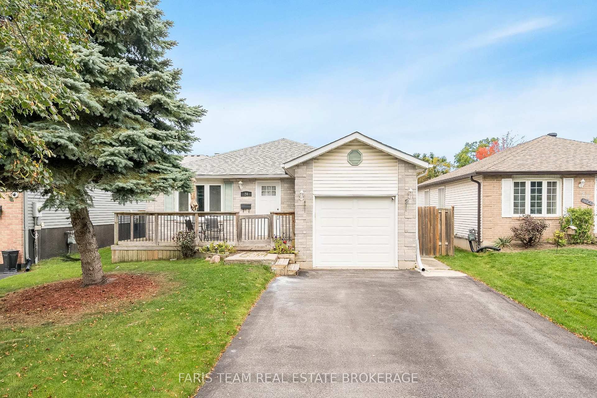Photo 3 of 24 Laurie Crescent, Barrie, Wellington — HOMEH