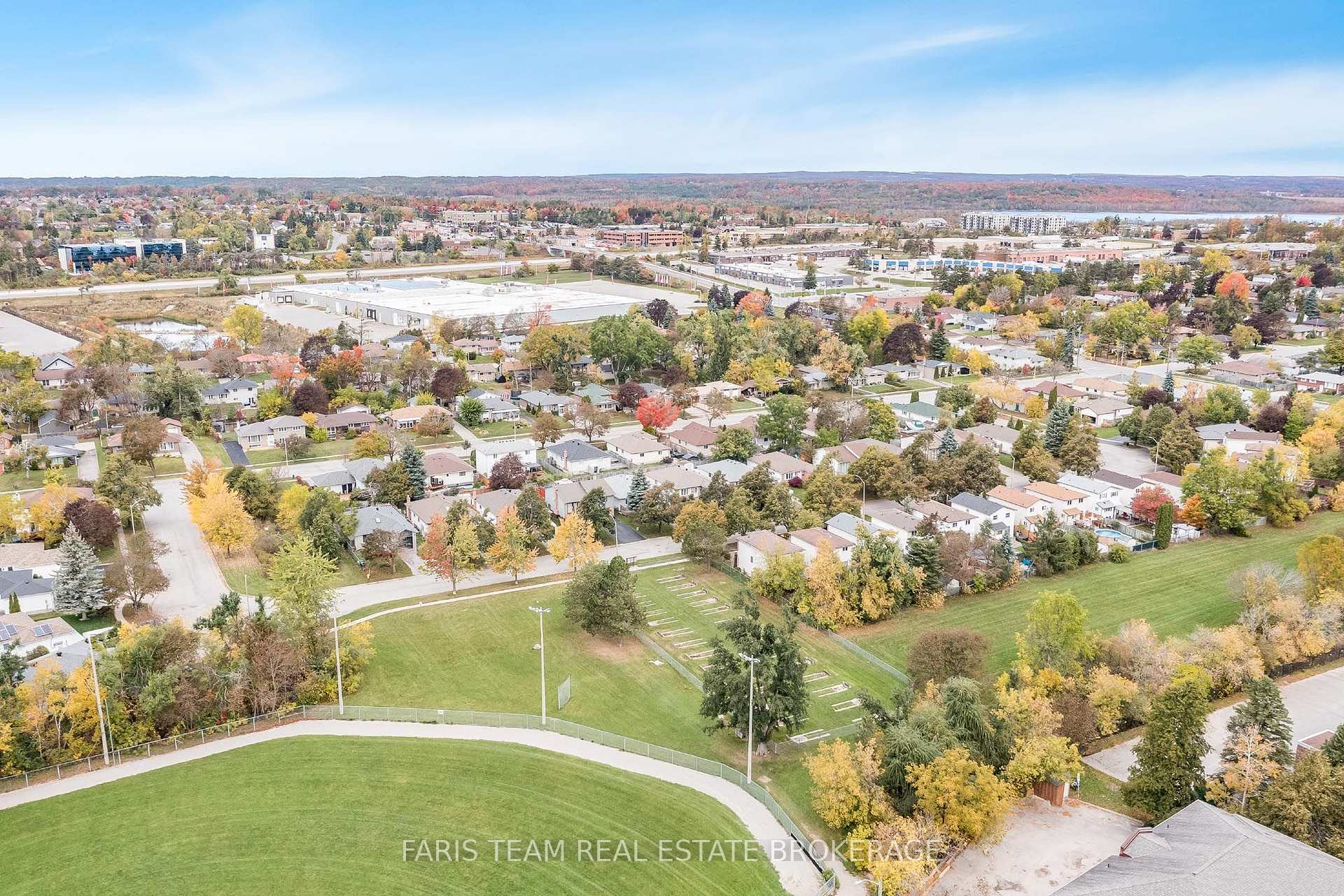 Photo 33 of 24 Laurie Crescent, Barrie, Wellington — HOMEH