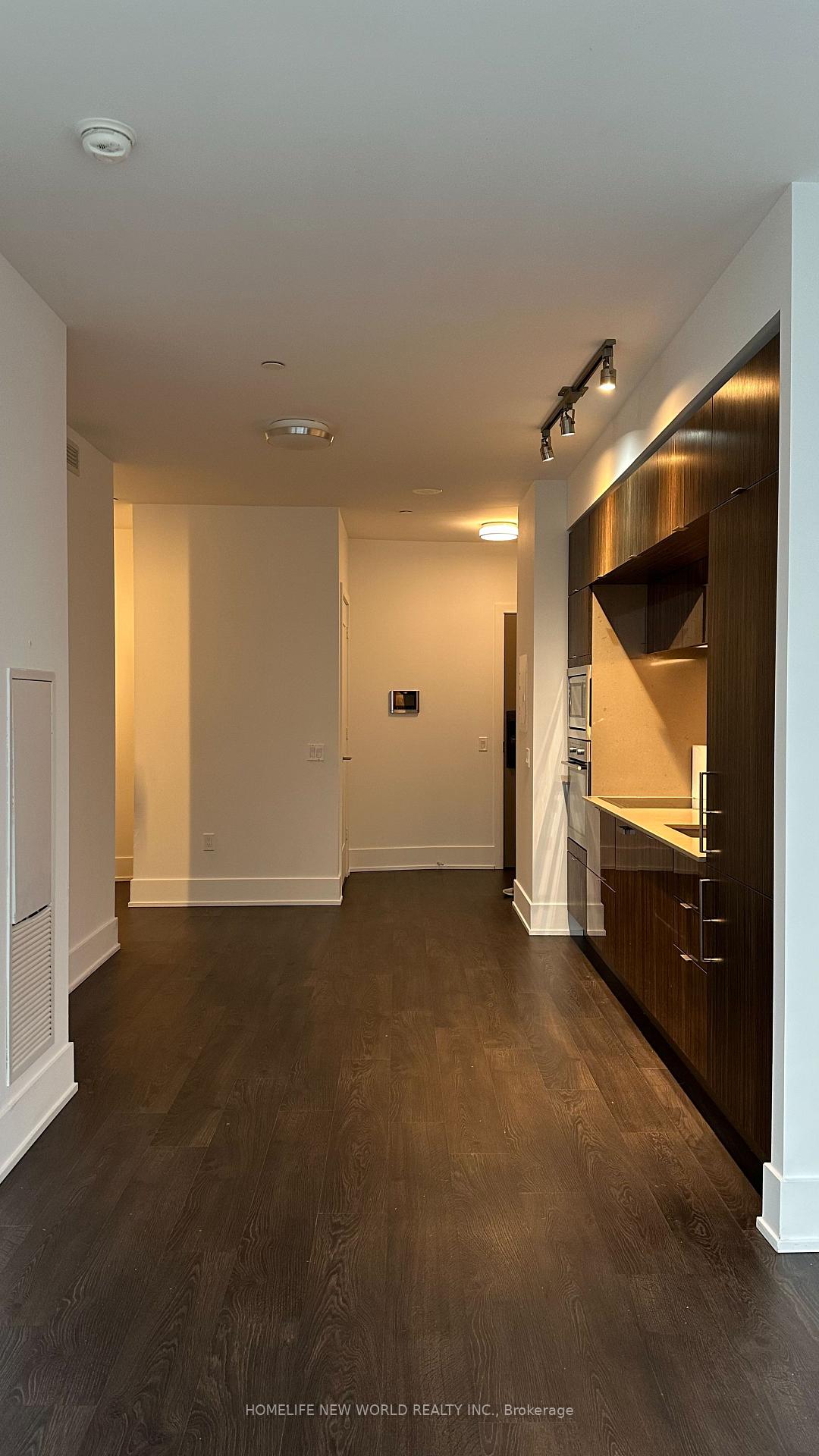 Photo 7 of Unit 3306, 10 York Street, Toronto, Waterfront Communities — HOMEH