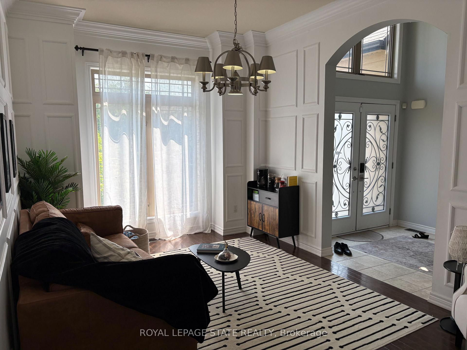 Photo 6 of 104 Diiorio Circle, Hamilton, Meadowlands — HOMEH