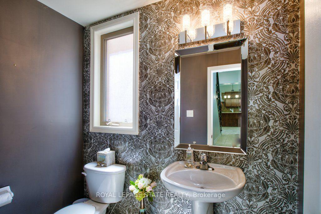 Photo 14 of 104 Diiorio Circle, Hamilton, Meadowlands — HOMEH