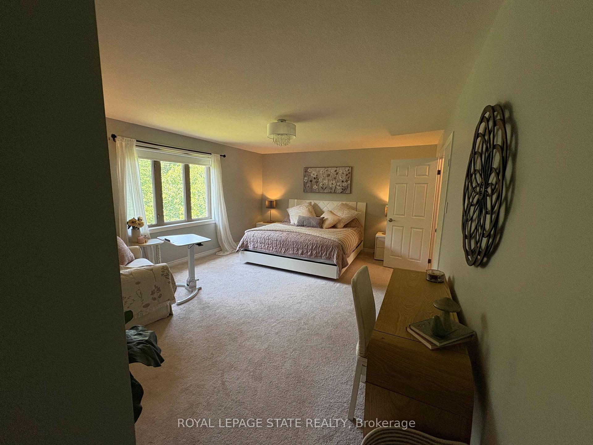 Photo 19 of 104 Diiorio Circle, Hamilton, Meadowlands — HOMEH
