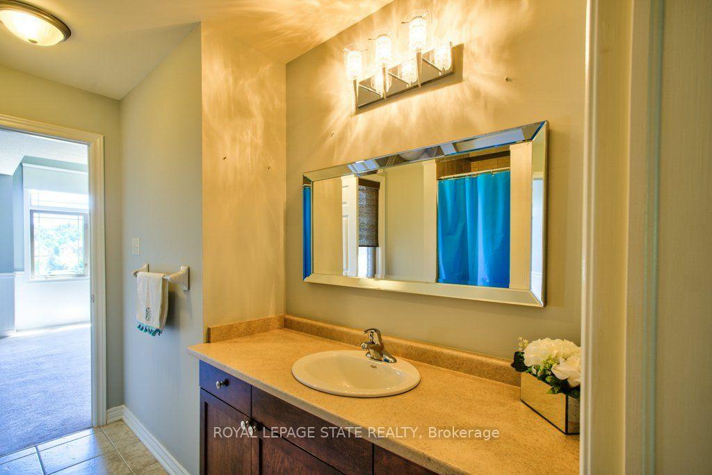 Photo 24 of 104 Diiorio Circle, Hamilton, Meadowlands — HOMEH