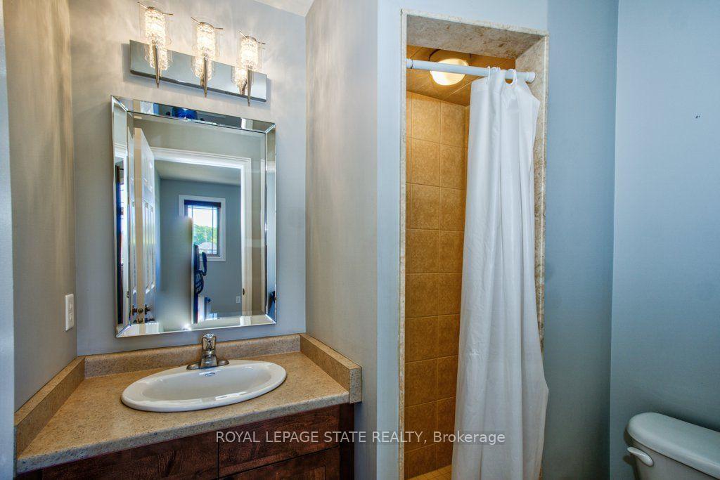 Photo 31 of 104 Diiorio Circle, Hamilton, Meadowlands — HOMEH