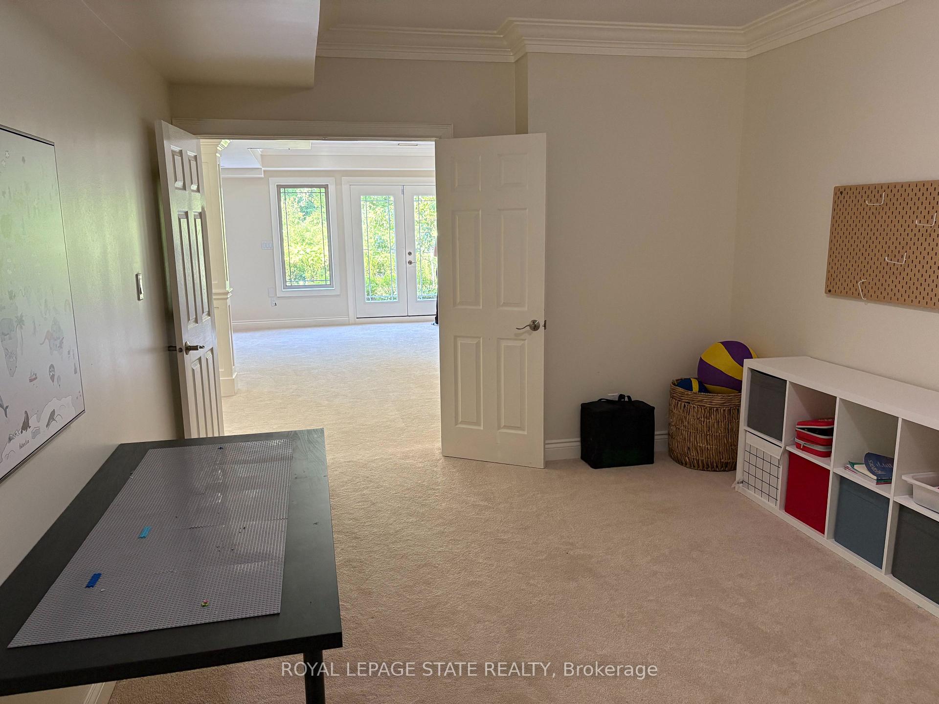 Photo 40 of 104 Diiorio Circle, Hamilton, Meadowlands — HOMEH