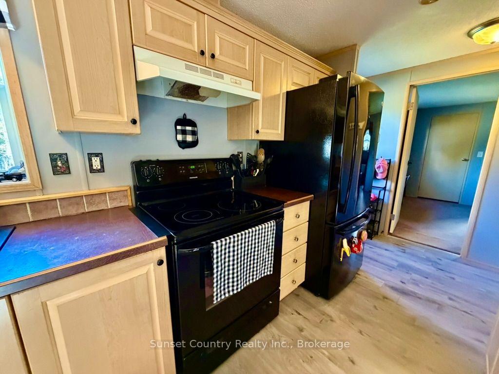 Photo 10 of Unit 7, 143 Marion Road, Kenora Remote Area, Richan — HOMEH