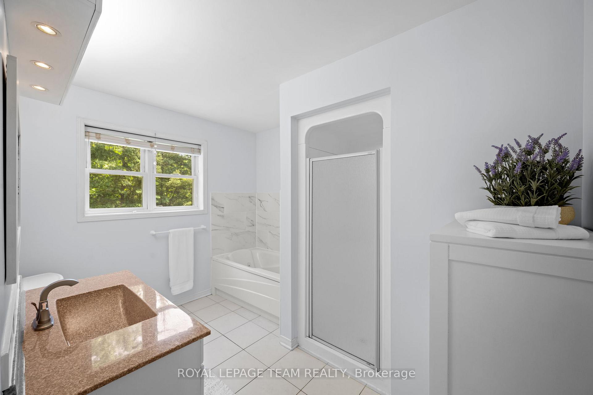 Photo 25 of 5040 Stonecrest Road, Ottawa, Woodlawn/Maclarens Landing/Kilmaurs — HOMEH