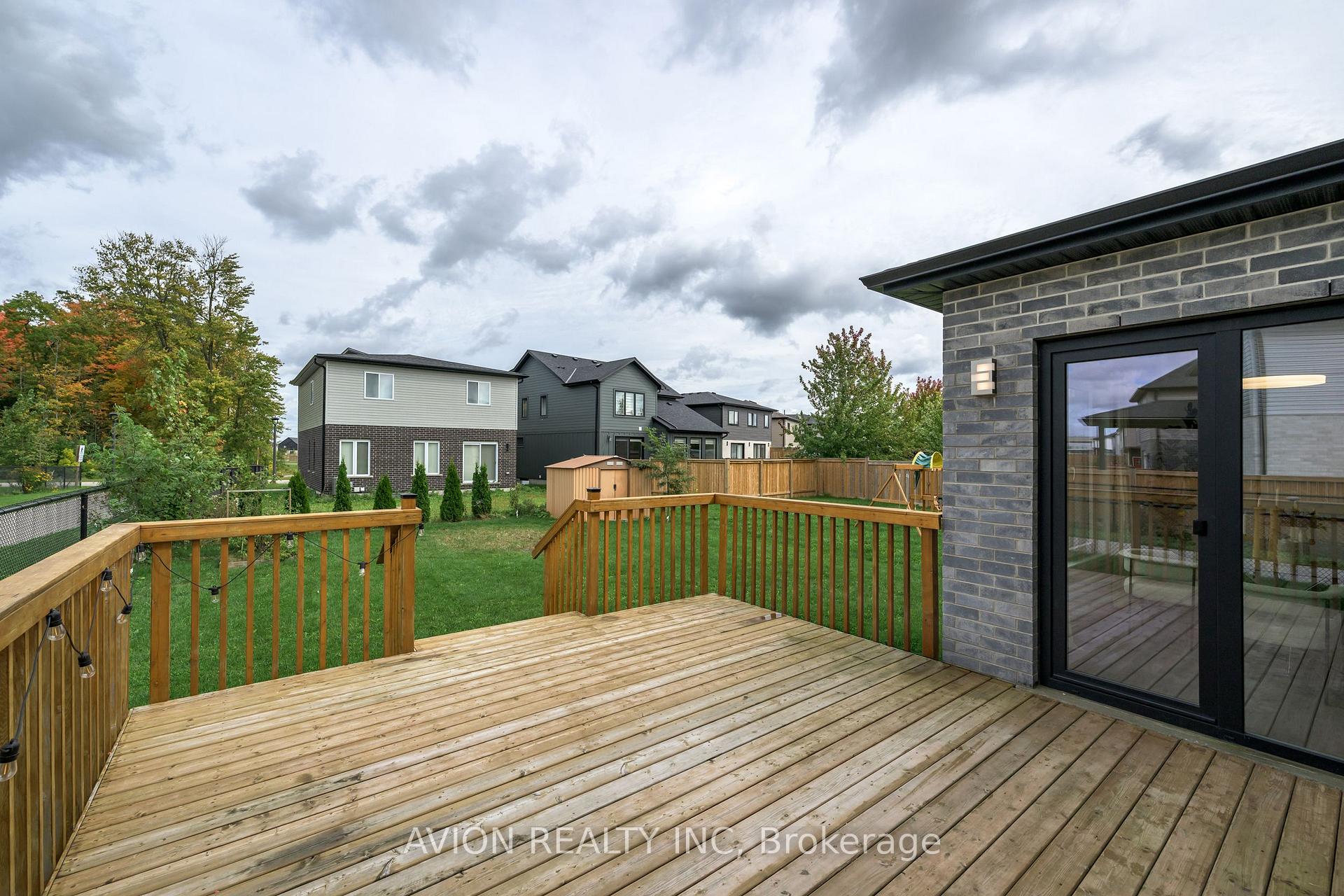 Photo 32 of 1779 Applerock Avenue, London, North S — HOMEH