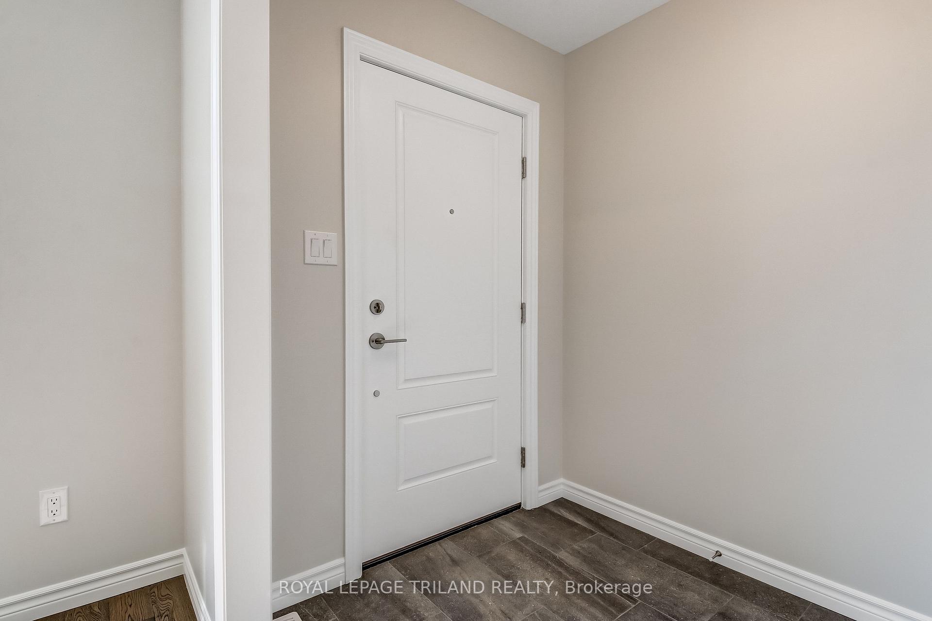 Photo 3 of 283 Ridout Street, West Elgin, Rodney — HOMEH
